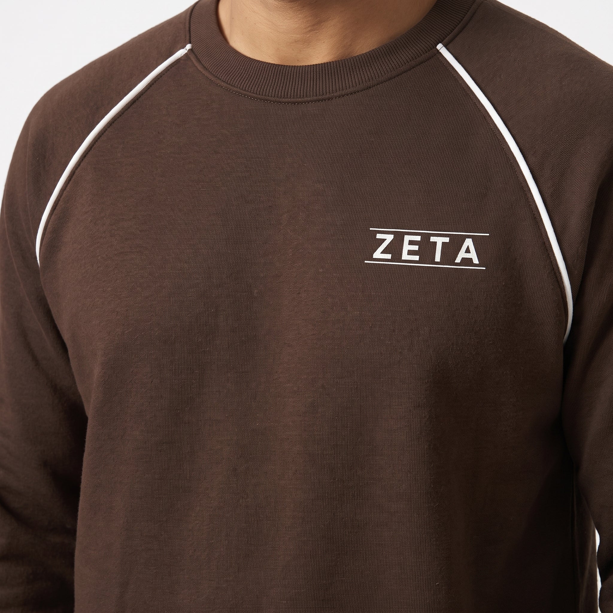 ZETA Minimalist Logo Raglan Crewneck Sweatshirt – Dark Brown Secondary image