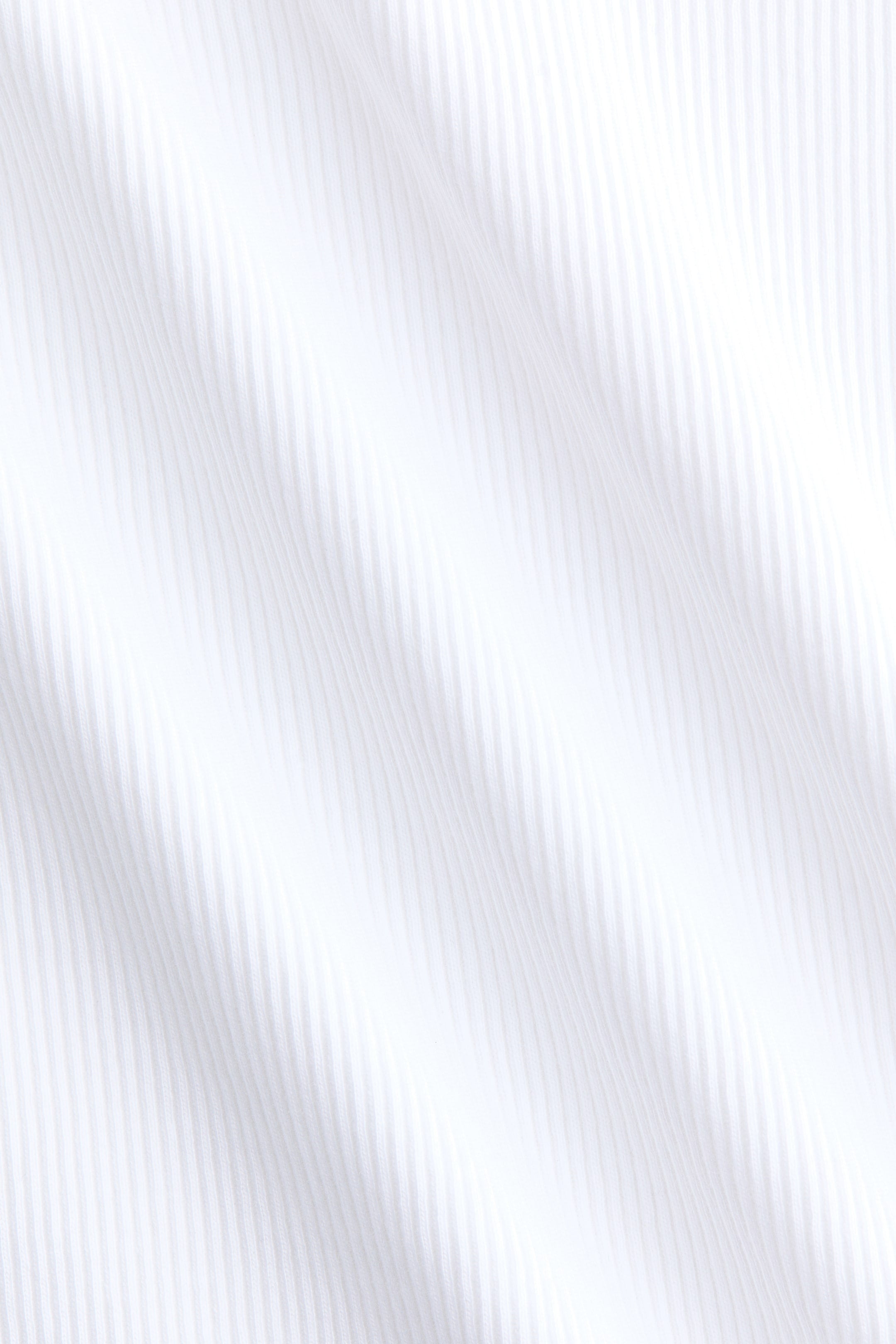 Listing 8  women tank top Secondary image
